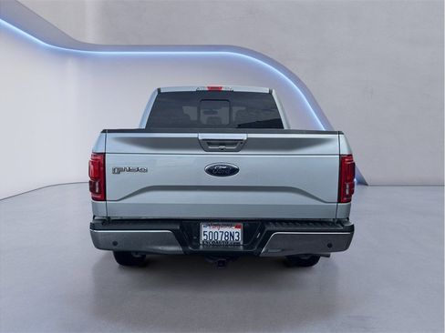 Used 2017 Ford F150 Lariat image 5