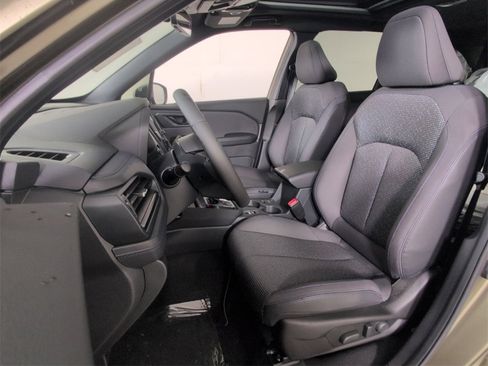 New 2025 Subaru Forester Premium w/ Convenience Package #1 image 5