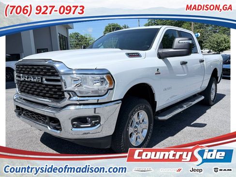 Used 2024 RAM 2500 Big Horn w/ Off Road Package AWD/4WD image 1