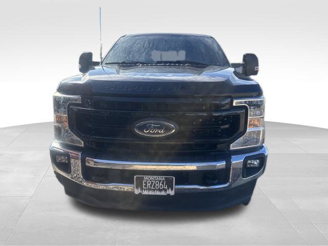 Used 2022 Ford F350 Lariat w/ Camper Package AWD/4WD image 3
