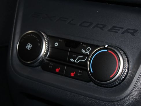 New 2026 Ford Explorer ST-Line w/ Premium Package RWD image 34