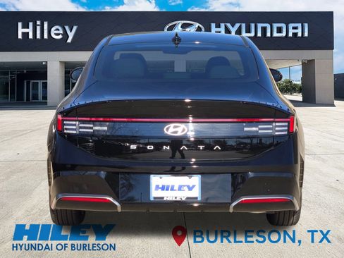 New 2026 Hyundai Sonata SEL image 5