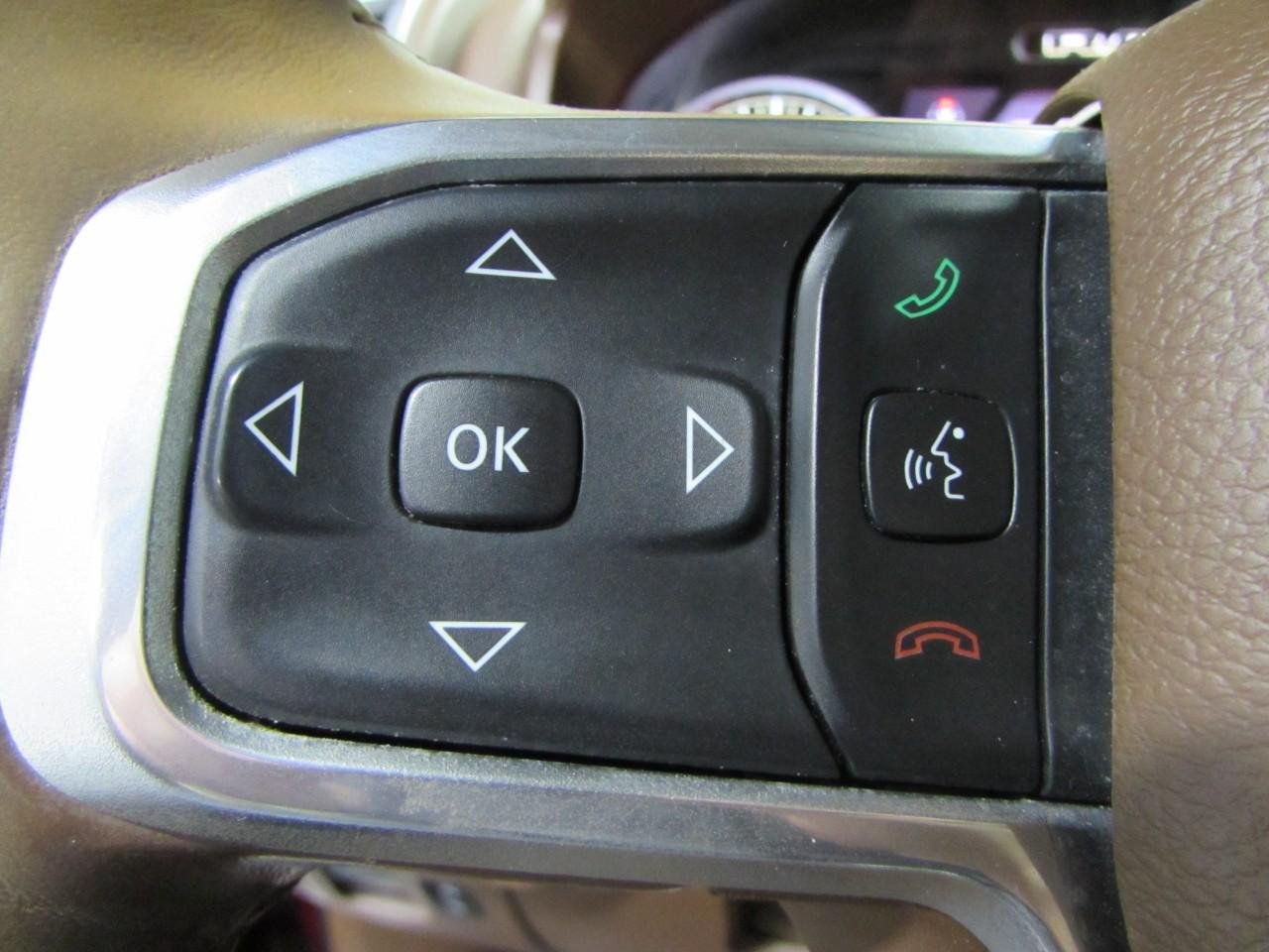 Used 2021 RAM 1500 Laramie AWD/4WD image 25