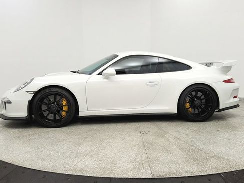 Used 2014 Porsche 911 GT3 RWD image 2