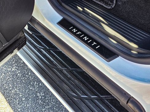 Used 2025 INFINITI QX80 Autograph image 15