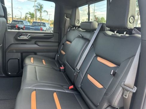 Used 2024 GMC Sierra 2500 AT4 w/ AT4 Premium Plus Package image 26