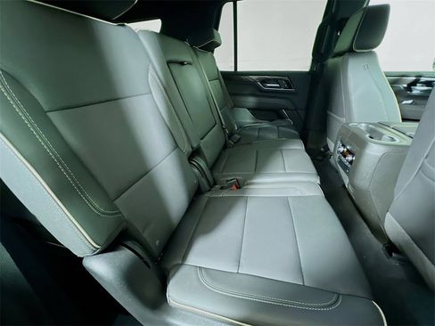 New 2026 GMC Yukon Elevation image 21