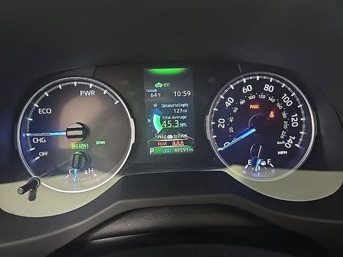 Used 2019 Toyota RAV4 LE AWD/4WD image 17