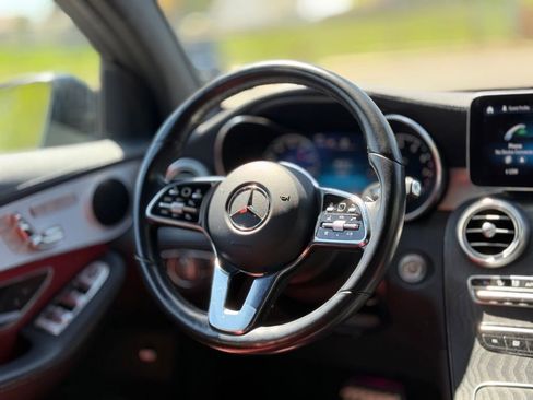 Used 2023 Mercedes-Benz GLC 300 4MATIC Coupe image 12