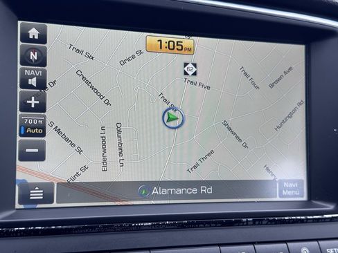 Used 2017 Hyundai Elantra Limited w/ Limited Tech Package 04 image 10