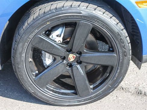 Used 2017 Porsche Macan S image 14