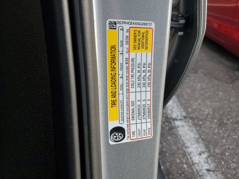 Used 2025 GMC Sierra 1500 Elevation RWD image 31