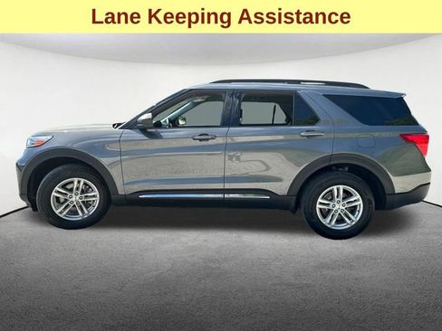 Certified 2023 Ford Explorer XLT w/ Equipment Group 202A AWD/4WD image 7