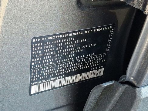 New 2026 Volkswagen Taos SEL image 20