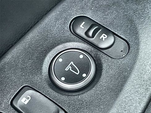 New 2026 Honda HR-V Sport image 14