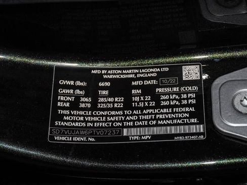 Used 2023 Aston Martin DBX AWD/4WD image 35