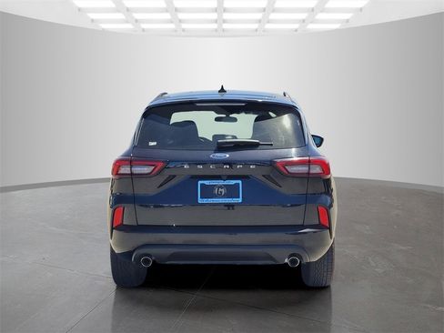 Used 2023 Ford Escape ST-Line image 5