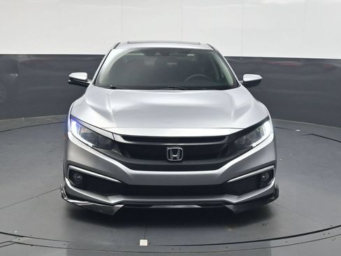 Used 2019 Honda Civic EX image 9