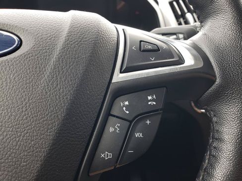 Used 2023 Ford Edge SEL AWD/4WD image 17