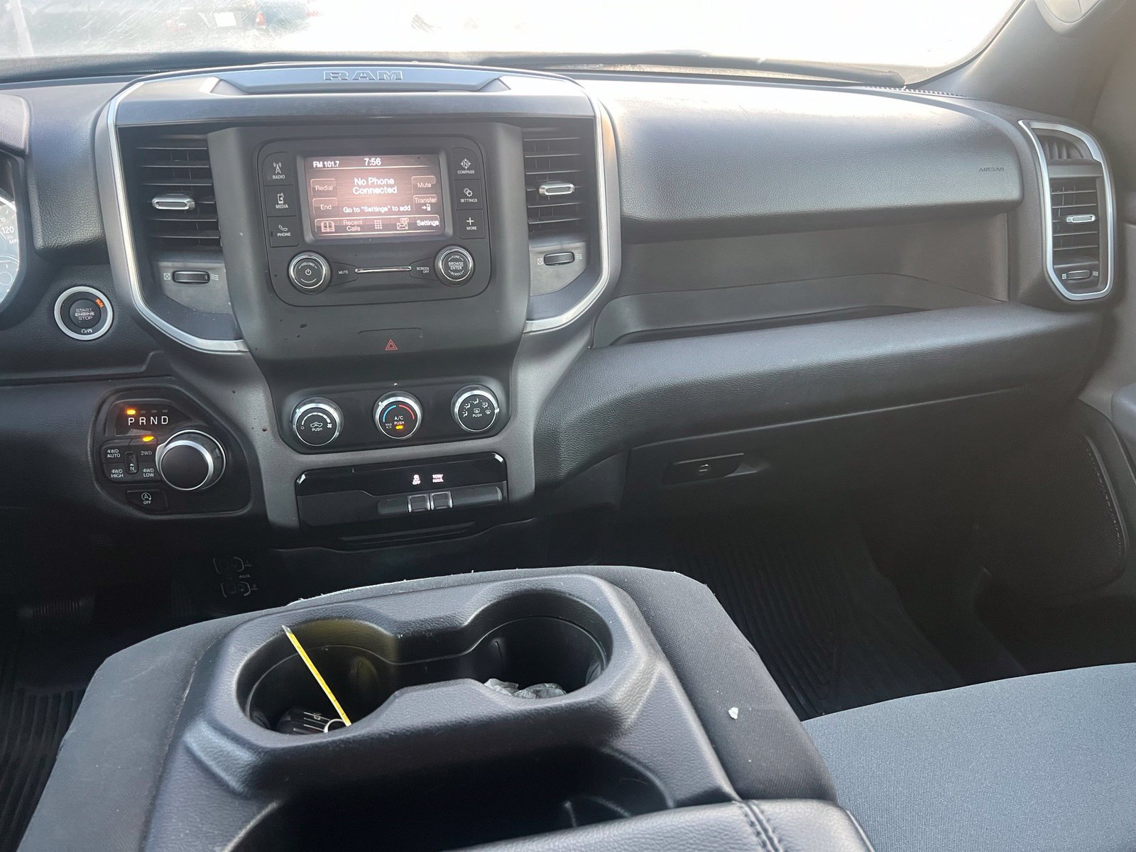 Used 2022 RAM 1500 Big Horn AWD/4WD image 32
