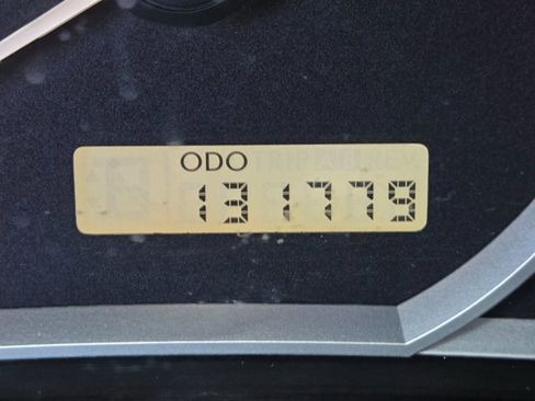 Used 2010 Subaru Impreza WRX Premium image 18