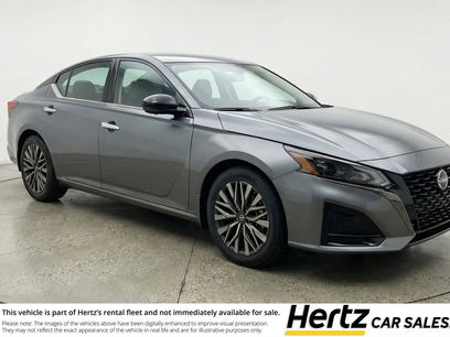 Used 2025 Nissan Altima 2.5 SV