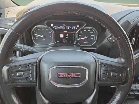 Certified 2021 GMC Sierra 1500 AT4 w/ AT4 Premium Package AWD/4WD image 4