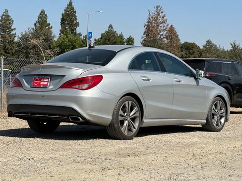 Used 2014 Mercedes-Benz CLA 250 image 3