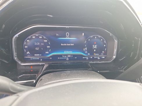 Used 2025 Chevrolet Silverado 1500 LT image 33