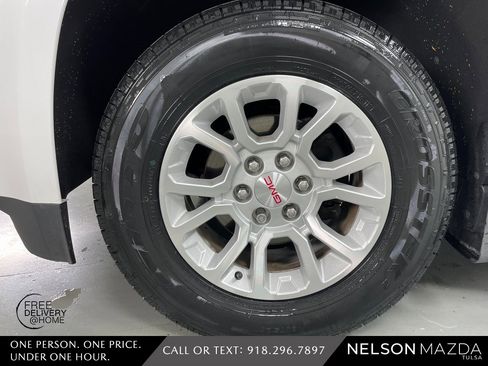 Used 2019 GMC Yukon SLT image 11