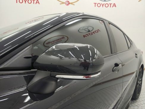 Certified 2025 Toyota Camry SE image 17