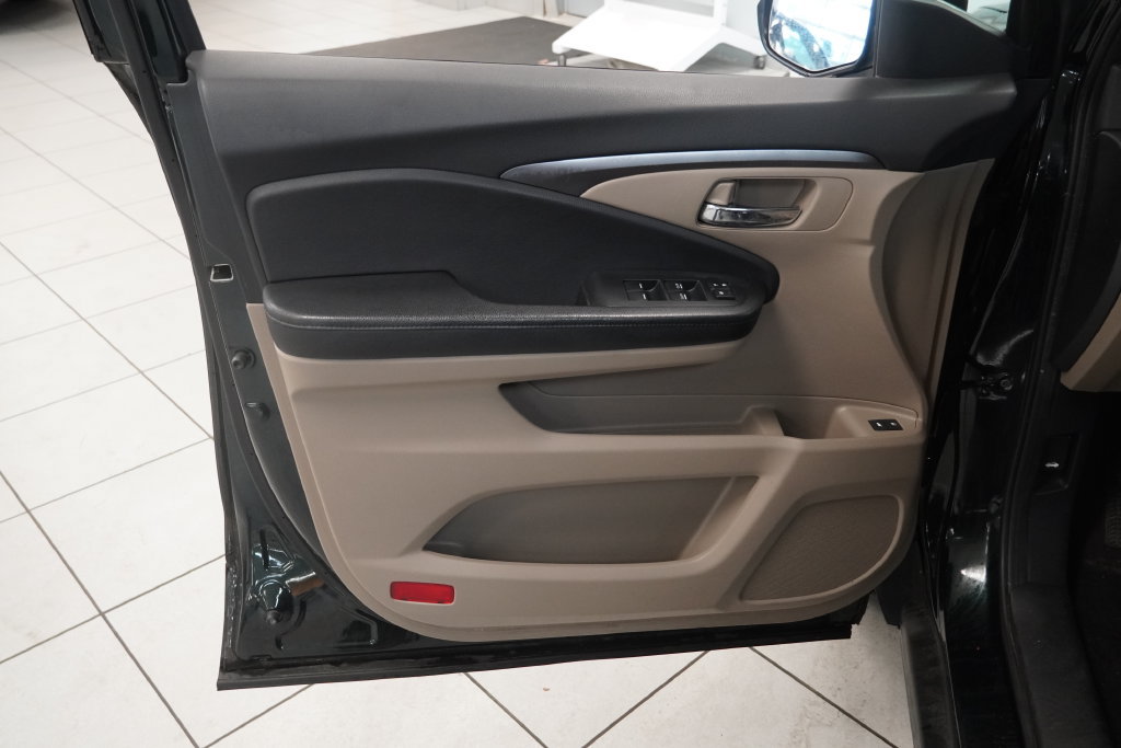 Used 2016 Honda Pilot EX-L image 5
