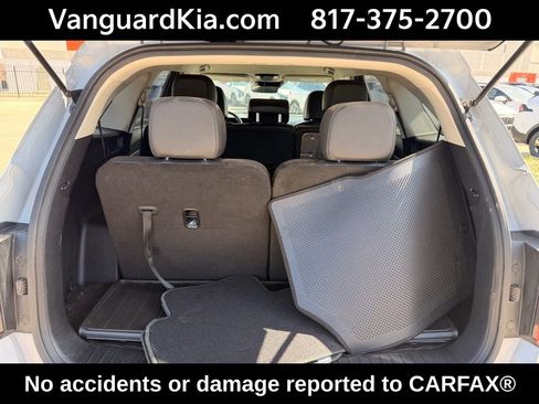 Certified 2025 Kia Sorento S image 27