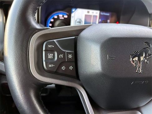 Used 2021 Ford Bronco Big Bend w/ Sasquatch Package image 15