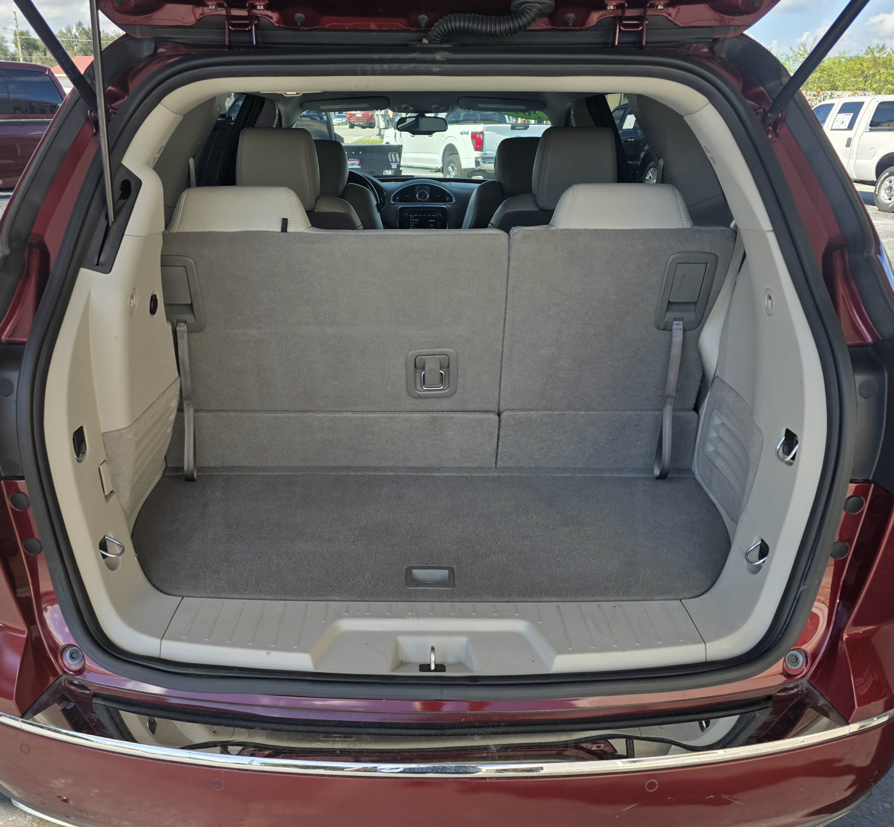 Used 2017 Buick Enclave Leather w/ Trailering Package AWD/4WD image 6