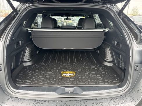 Used 2023 Subaru Outback Wilderness image 14