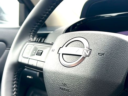New 2026 Nissan Pathfinder SL FWD image 21