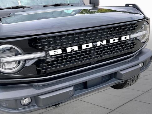 Used 2022 Ford Bronco Wildtrak AWD/4WD image 30
