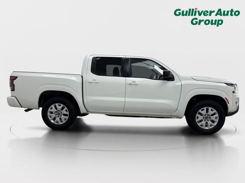 Used 2022 Nissan Frontier SV AWD/4WD image 10