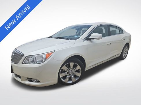 Used 2011 Buick LaCrosse CXL w/ Entertainment Package FWD image 1