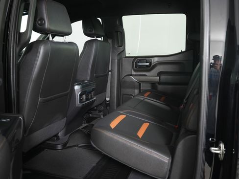 Used 2021 GMC Sierra 1500 AT4 image 11