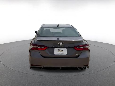 Used 2024 Toyota Camry SE FWD image 12