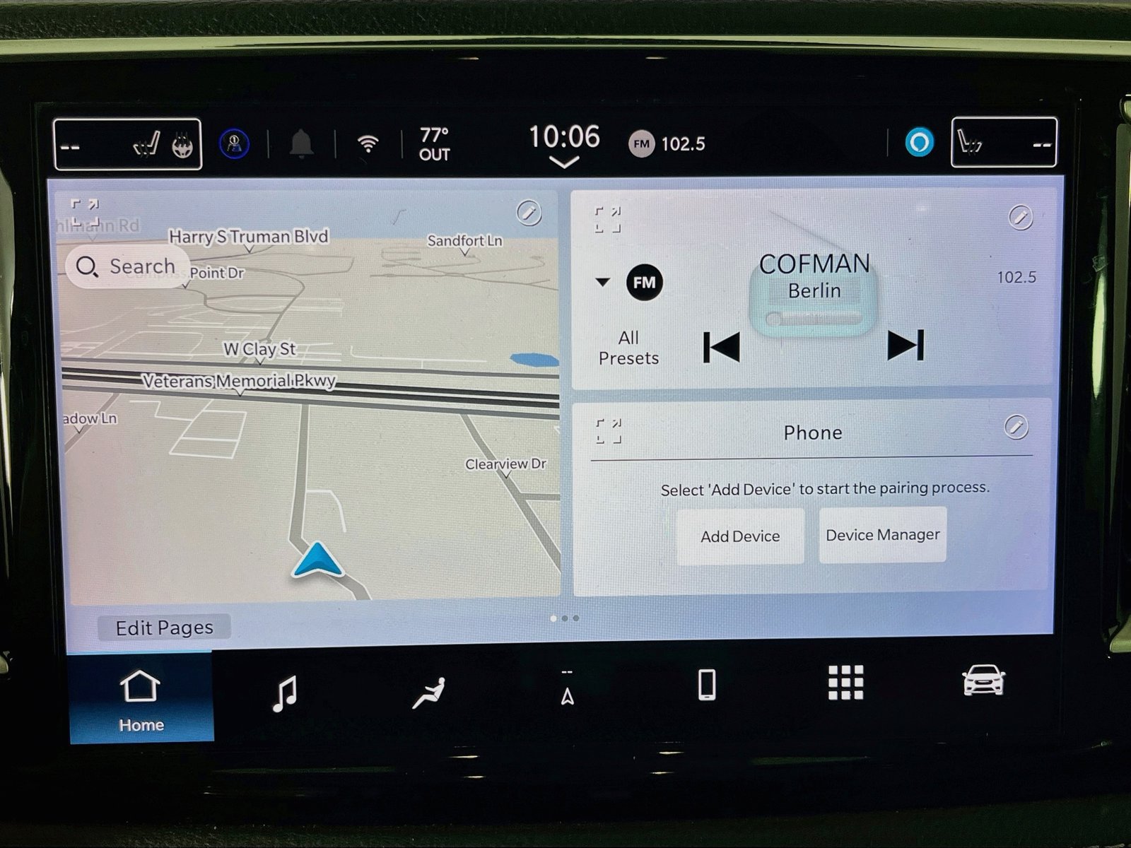 Used 2021 Chrysler Pacifica Touring-L FWD image 18