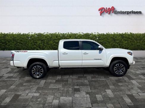 Used 2023 Toyota Tacoma TRD Sport AWD/4WD image 6
