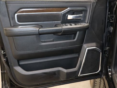 Used 2022 RAM 2500 Laramie image 16