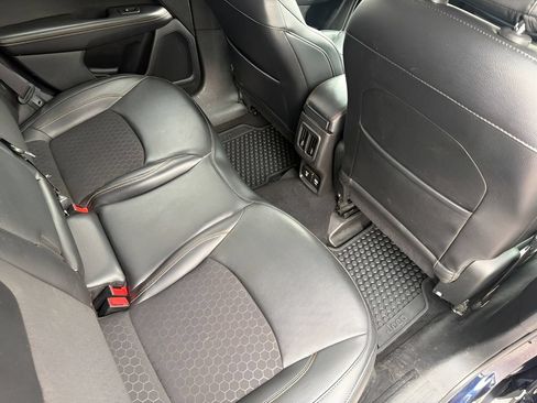 Used 2019 Jeep Compass Latitude w/ Cold Weather Group FWD image 14