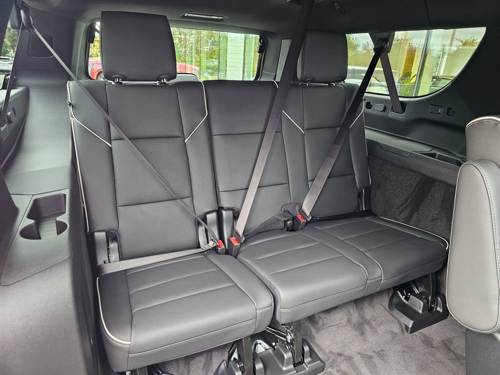 New 2026 Cadillac Escalade ESV Sport w/ Touring Package AWD/4WD image 13