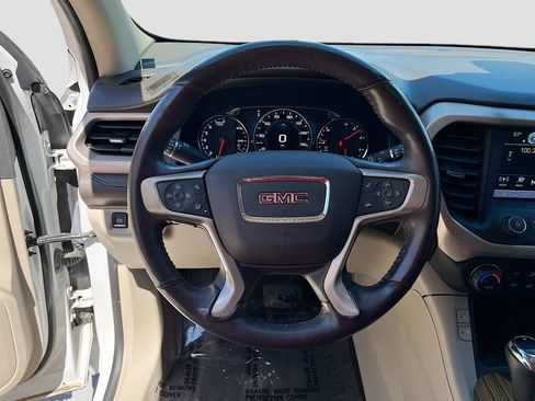 Used 2017 GMC Acadia Denali w/ Technology Package AWD/4WD image 11
