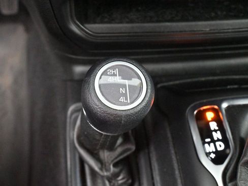 Used 2021 Jeep Wrangler Unlimited Sport AWD/4WD image 22