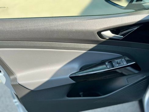 Used 2021 Volkswagen ID.4 Pro w/ ID.4 Protection Package image 10